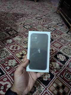 IPHONE 11 FACTORY 64GB 1 YEAR WARRANTY BLACK BOX PACK