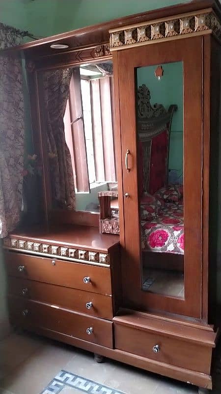 bed set with side tables, dressing and show case 5