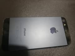 i phone 5 10/10 condition pta approved