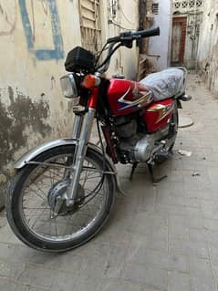 I am selling for my Honda 125 price 160,000