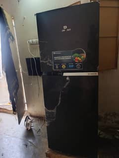 Dawlance refrigerator chrome invator modile