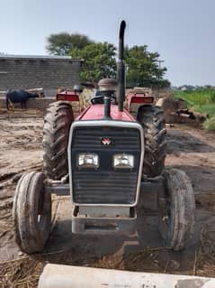 260 TRACTOR URGENT SALE