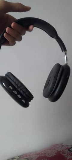 P9 2025 Headphones