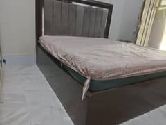 Complete Bed Set with Dressing Table