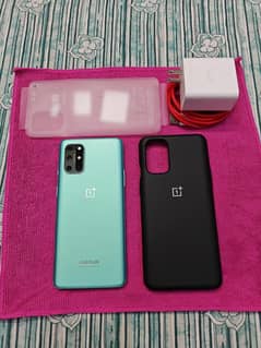 Oneplus 8T 5g 12/256 Sim Locked *Box Pulled*