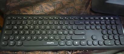 Mofii wireless black bluetotth charging keyboard
