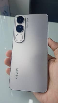 vivo Y200