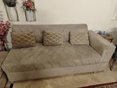 L Shape 3/3 With centre table sofa good condition