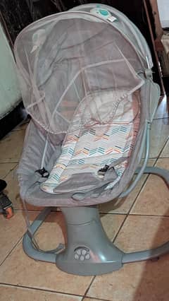 baby electric swing sirf 2 month use All i accessories completed