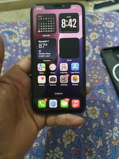iPhone 11 Pro 256gb (pta approved)