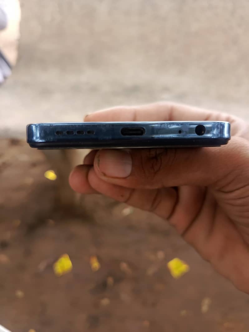 infinix hot 40i mobile using condition 10 + 10 2