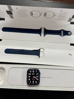 Apple Watch Series 7 – 45mm (Blue Aluminum, Abyss Blue Band, 32GB GPS)