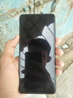 Poco x3 pro 6+2/128gb All okayjust front camera ke pass tora line hai