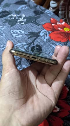 IPHONE XS Max 256 Factory Unlock Hai