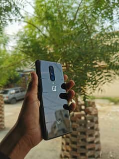 one plus 8 Black colour