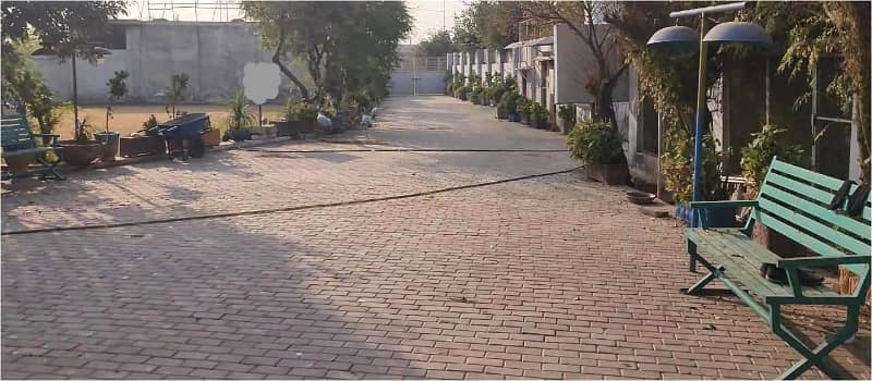7 kanal Plot with Building on Main Express Way Interchange Big Front On Rent 9