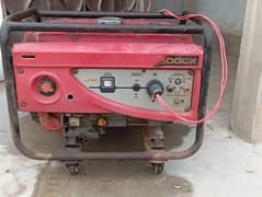 HONDA 2.5 KVA generator one hand only home use