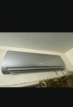 GREE 1.5 TON NON INVERTER