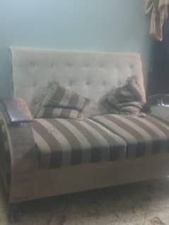 2 pes 2 seater 2 pes 1 seater