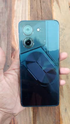 Tecno pova 5 pro