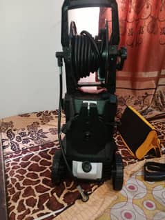 Pressure washer