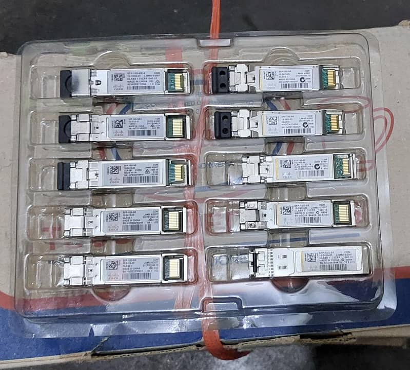 CISCO SFP Cisco Network Module for Cisco 3850 Series Switche s 4