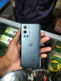 OnePlus 9pro 8/256 10 by 10 03298723809