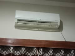 DAIKIN AC 1.5