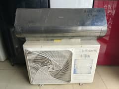 HAier 1 ton Dc inverter H12UC  (0306=4462/443) classicset