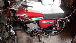 Honda 125 2018 model for sale condition 10 by 8
