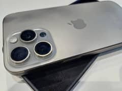 15 pro max 256gb HK Model FU