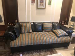 7 SEATER SOFA SET WITH LEATHER POSHES & CUSHIONS