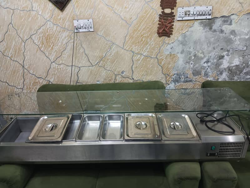 salad bar counter with Colling unit 4