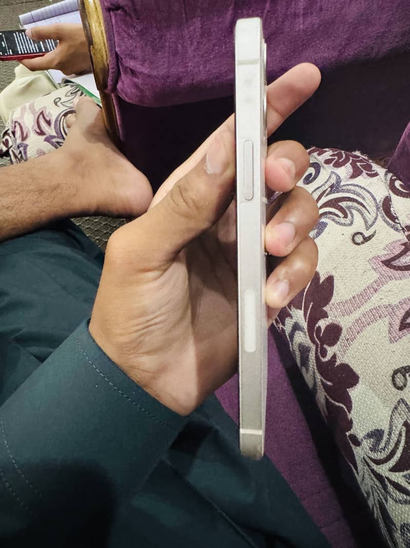 iPhone 12 in Execllent Condition 3