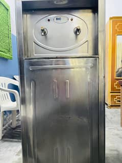 Water Dispenser