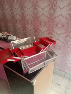 make up box