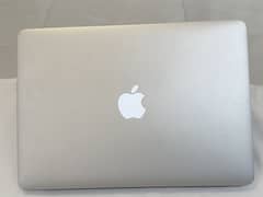 Apple MacBook Air 13” (Early 2015)