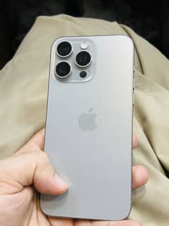 Iphone 15pro max 256gb jv Battery 100% 94 Cycles 10/10