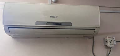 Orient 1.5 Ton non Inverter AC