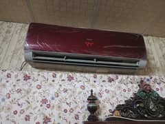 HAIR AC 1.5 TON WORKING CONDITIONS