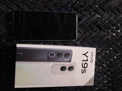 vivo Y19s box open