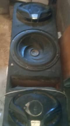 amplifier and woofer+speaker