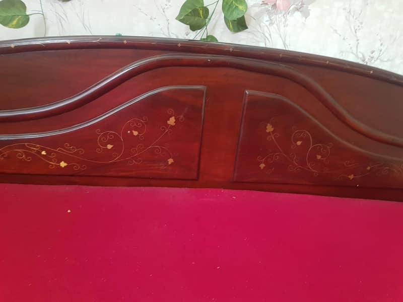 queen size bed 3