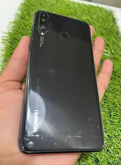 huawei p30 lite 4 128 dubai se aya tha non pta hai with box