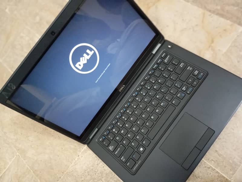 Dell Latitude 5450, i5 (5th generation) 08gb,180gb ssd,TouchScreen 3
