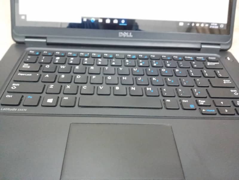 Dell Latitude 5450, i5 (5th generation) 08gb,180gb ssd,TouchScreen 9