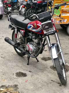 2021 model 125