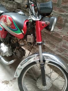 Honda CD 70 (2017)    contact: (03215808550)