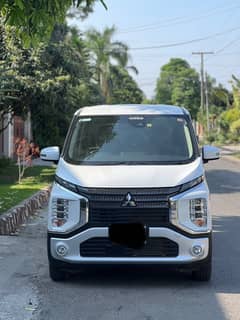 EK x Mitsubishi