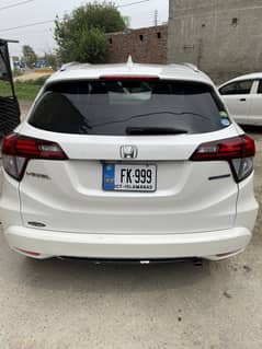 Honda vezel 2015 model z package